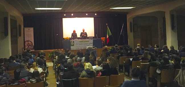 festa donna teatro rosmini studenti ps
