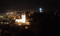 foto filippi calvario domo croce notte