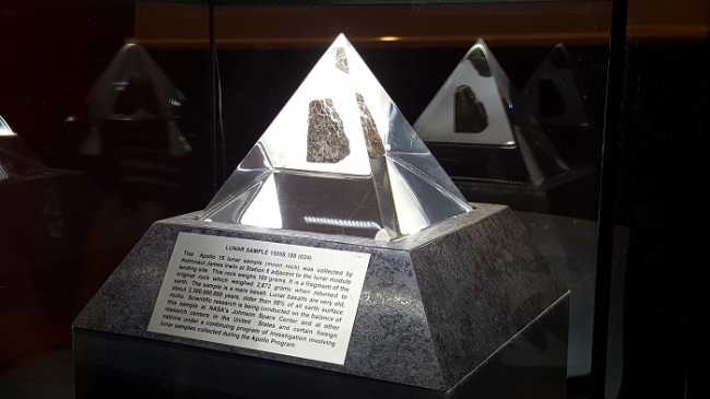 frammento luna copertina