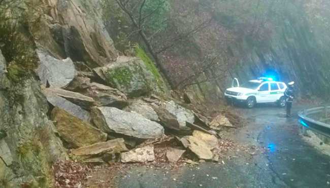 frana cisore auto polizia vigili