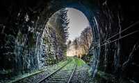 fuga tunnel ferrovia
