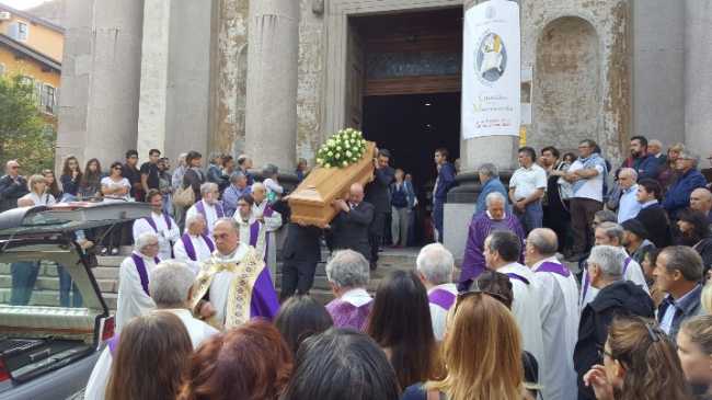 funerale caretti