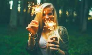 fuochi ragazza scintille