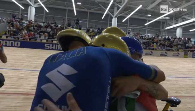 gana oro squadre