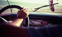 guida volante auto