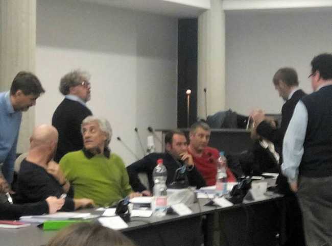 immovilli cc lascia aula