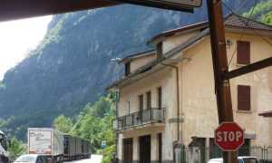 incidente iselle casa dogana