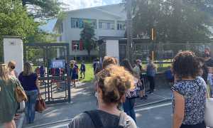 ingresso studenti scuole elementari mascherine