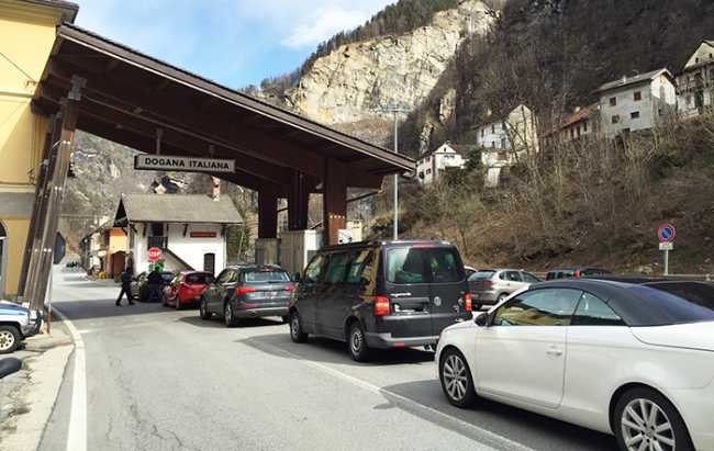 iselle dogana auto