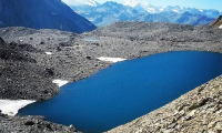 lago alpino
