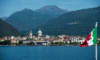lago m
