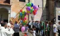 lancio palloncini festa brolo