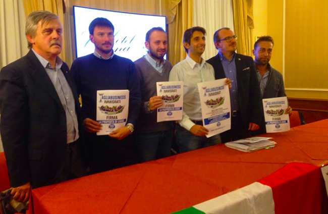 legge immigrati fratelli