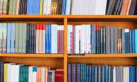libri scaffali
