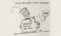 lux salvadanaio maialino ospedale