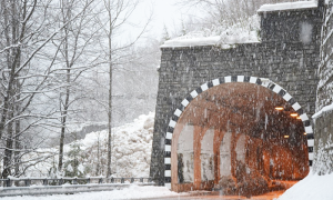 macugnaga galleria neve valanga