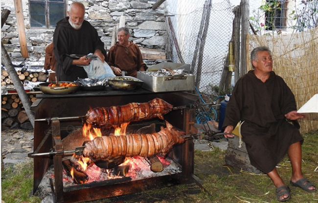 maialino arrosto 18 calasca
