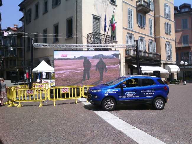 maxischermo piazza juve