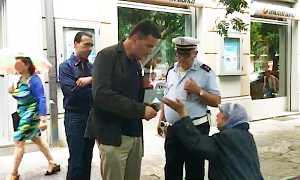 mendicante multa pizzi vigili