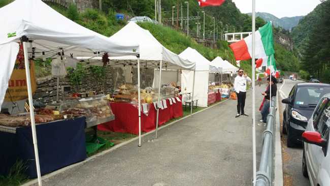 mercatino iselle stazione