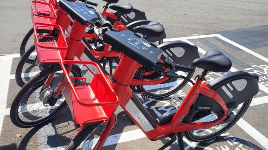 Tagliati i fondi, stop al bike sharing: VCO Trasporti sospende il servizio