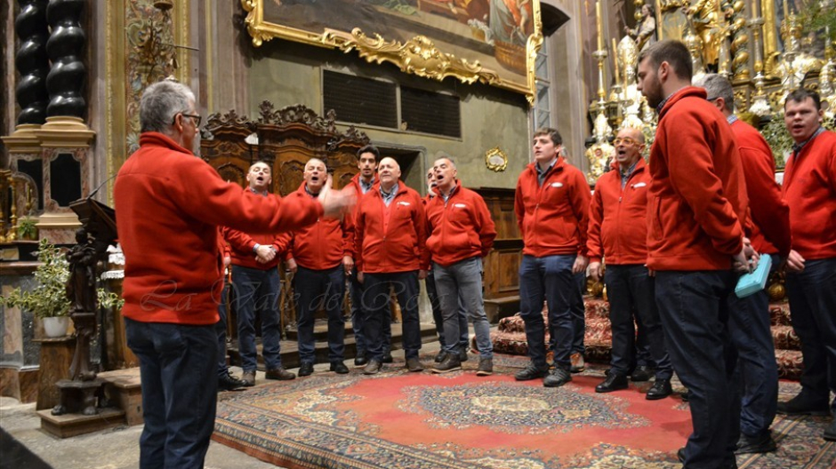 Voci sotto il Rosa, emozioni corali a Macugnaga - Fotogallery  