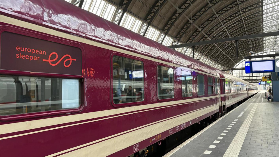 In estate i nuovi treni notturni da Amsterdam e Bruxelles a Milano. Fermata a Stresa