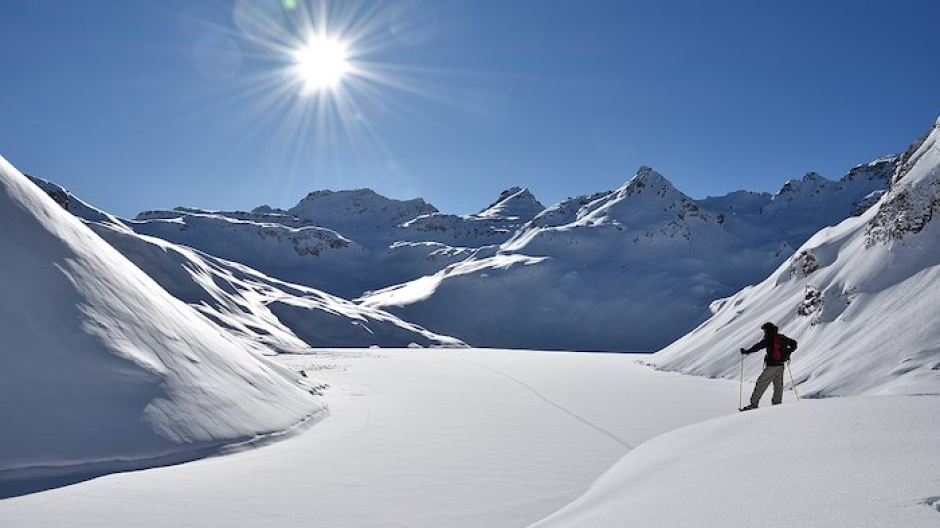 Neve fresca e sci: in Ossola si riaccende l’inverno. E apre anche il Mottarone