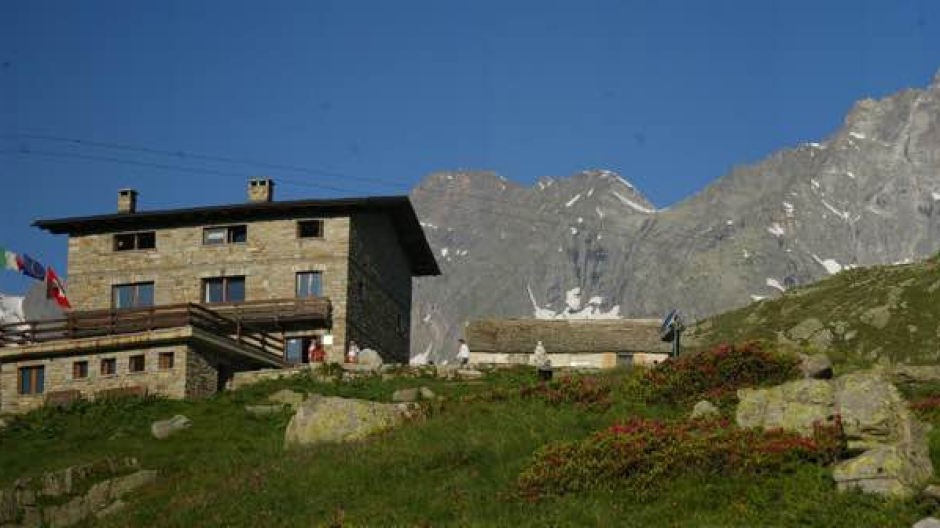 Rifugio Andolla: si cercano gestori per la nuova stagione 