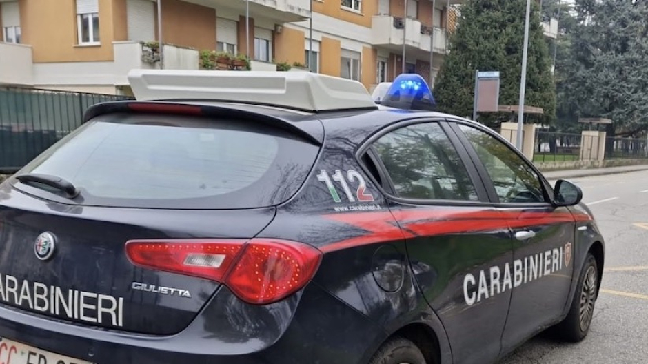 Finti finanzieri a domicilio: sventate due truffe ad anziani, due denunciati