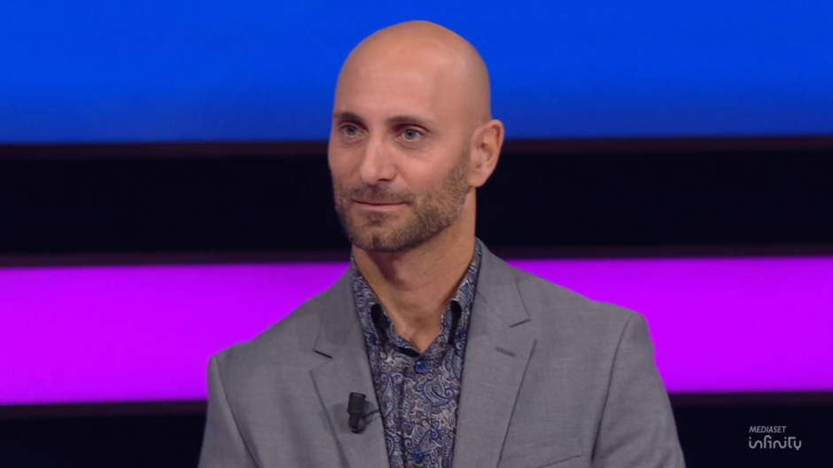 Vigile del fuoco verbanese vince 34.500 euro alla Ruota della fortuna