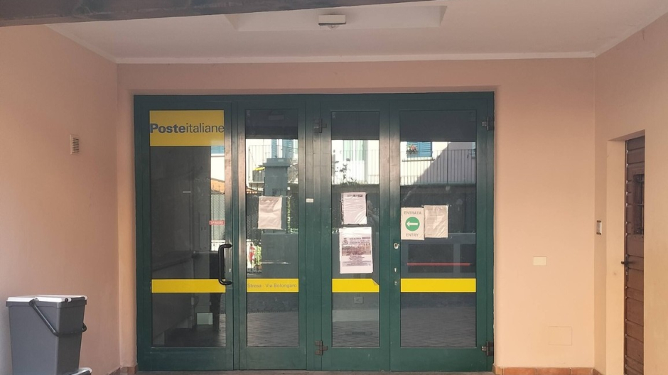 Slitta ancora la riapertura delle Poste di Stresa