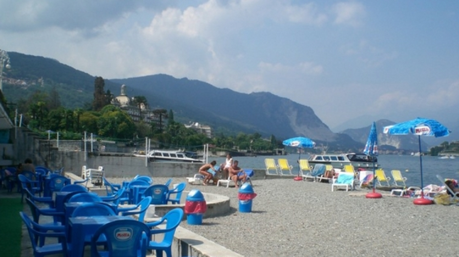 La stagione dei tuffi inizia con quattro spiagge del Verbano non balneabili