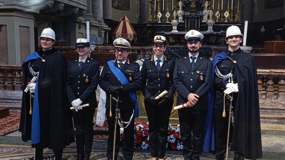 Cique vigili di Verbania premiati per meriti di servizio