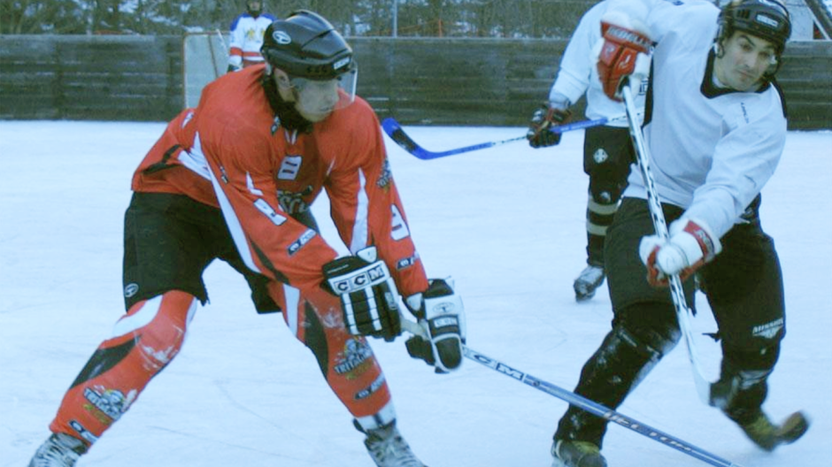 Tritagiasch, sfida tra leggenda e futuro: partita sul ghiaccio tra le vecchie glorie