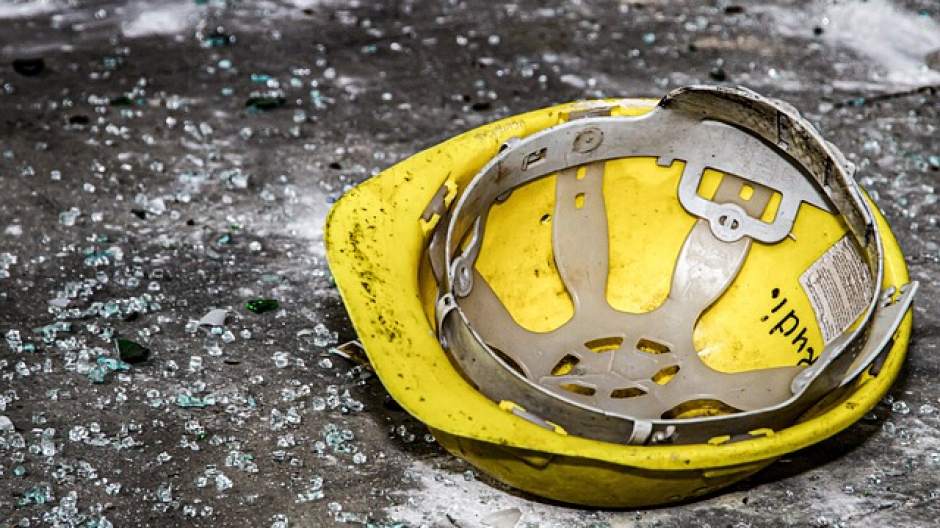 Dopo la tragedia di Preglia, sindacati e PD: “Basta morti sul lavoro”