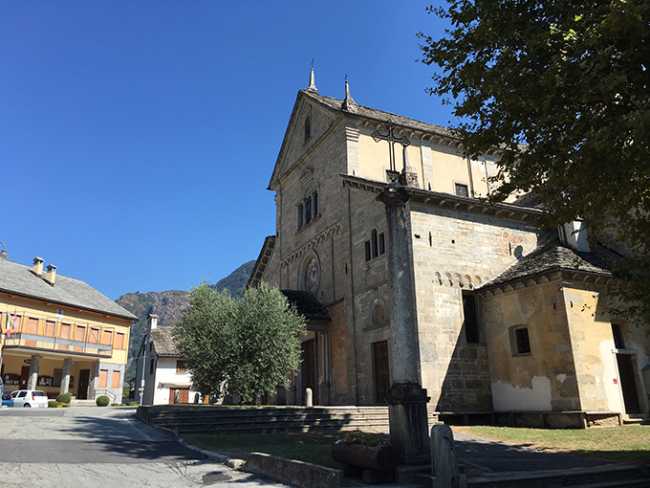 montecrestese chiesa comune