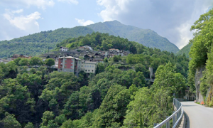 montescheno strada paese