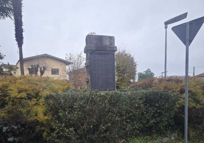 monum zava