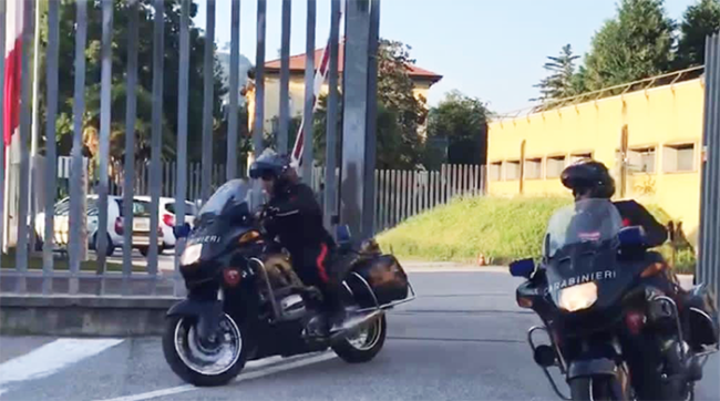 moto due uscita caserma cc