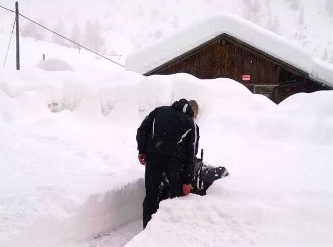 neve cheggio uomo
