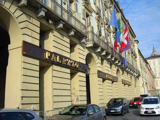 palazzo sede regione