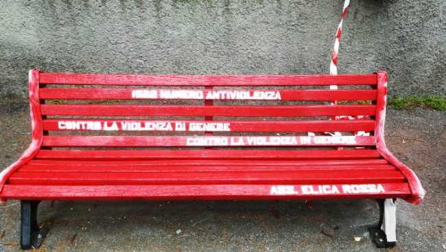 panchina rossa vb