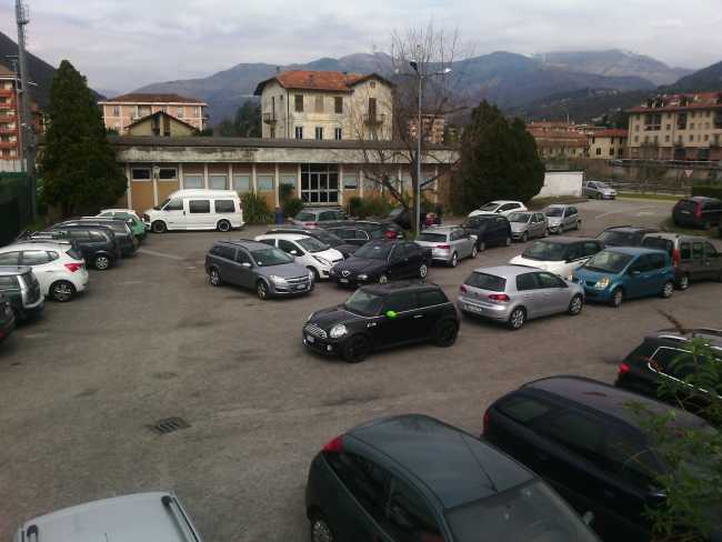 parcheggio ex padana gas