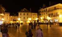 piazza mercato notte