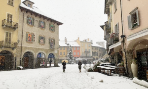 piazza mercato neve