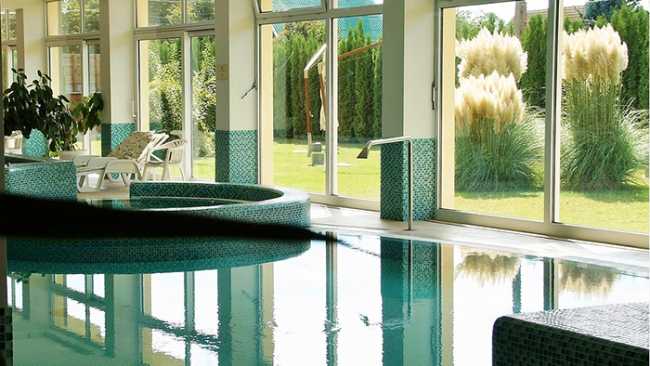 piscina coperta idro