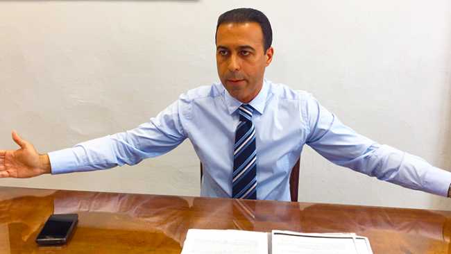 pizzi braccia aperte