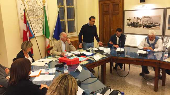 pizzi consiglio domo mag 18 braccia