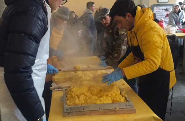 polenta carnevale versata